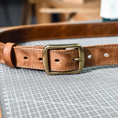 Retro Distressed Brass Buckle Hand-Made Stitching Leather Belt - image 3