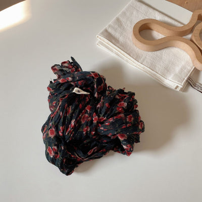 Women's Vintage Pleated Floral Thin Soft Scarf