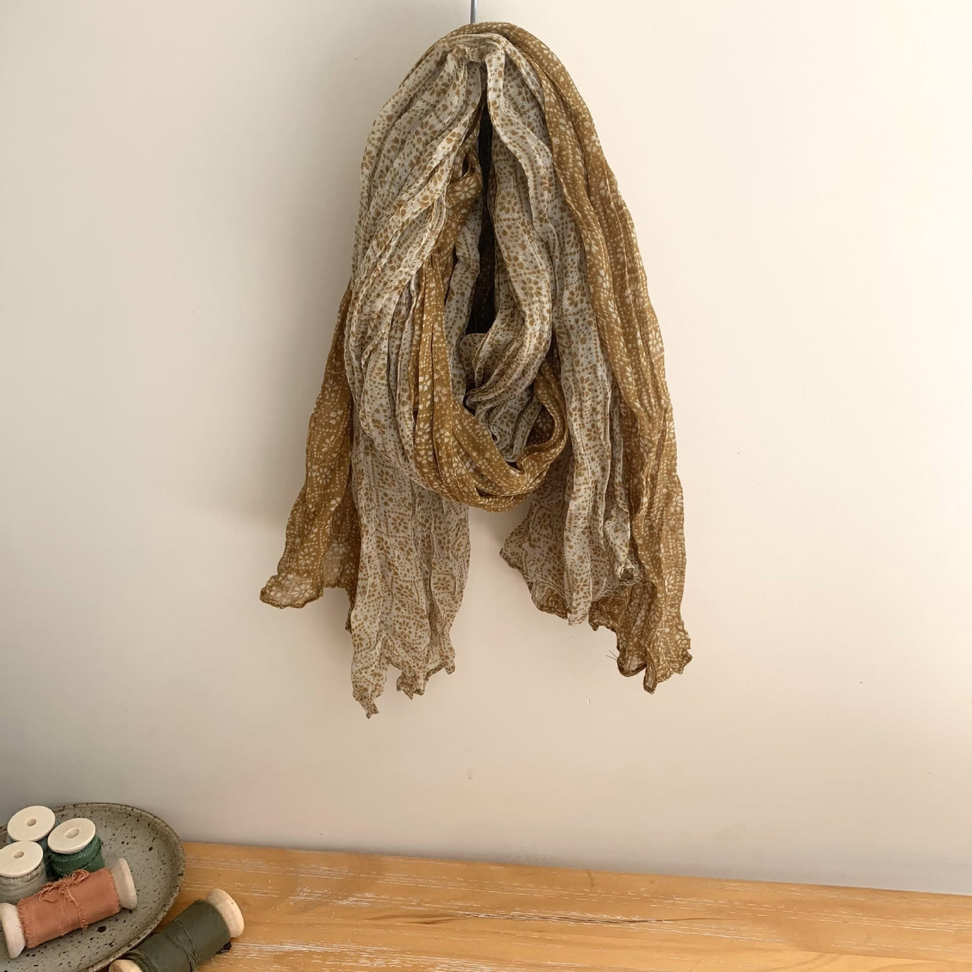 Women's Vintage Pleated Floral Thin Soft Scarf