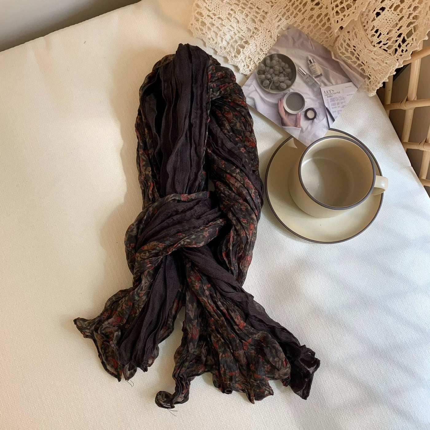 Women's Vintage Pleated Floral Thin Soft Scarf