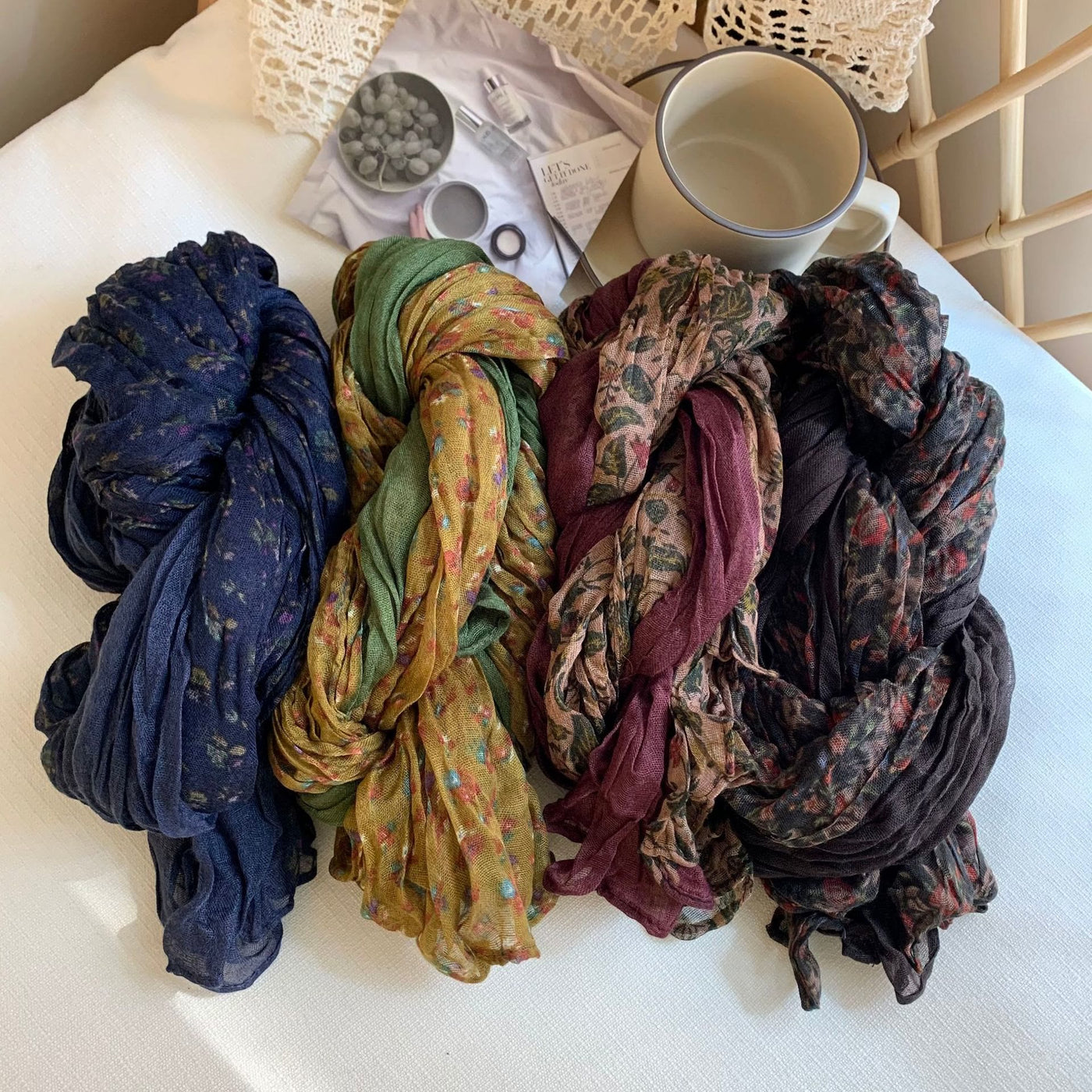 Women's Vintage Pleated Floral Thin Soft Scarf
