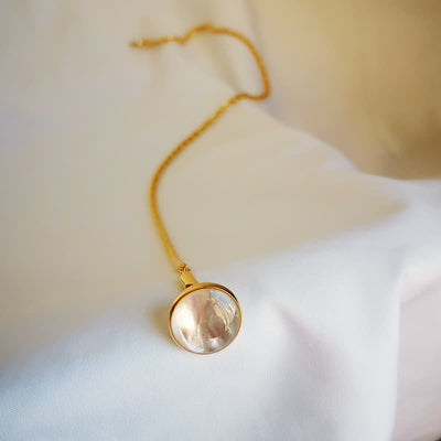 Men's Natural Seashell Lapel Chain Suit Brooch with Hanging Chain