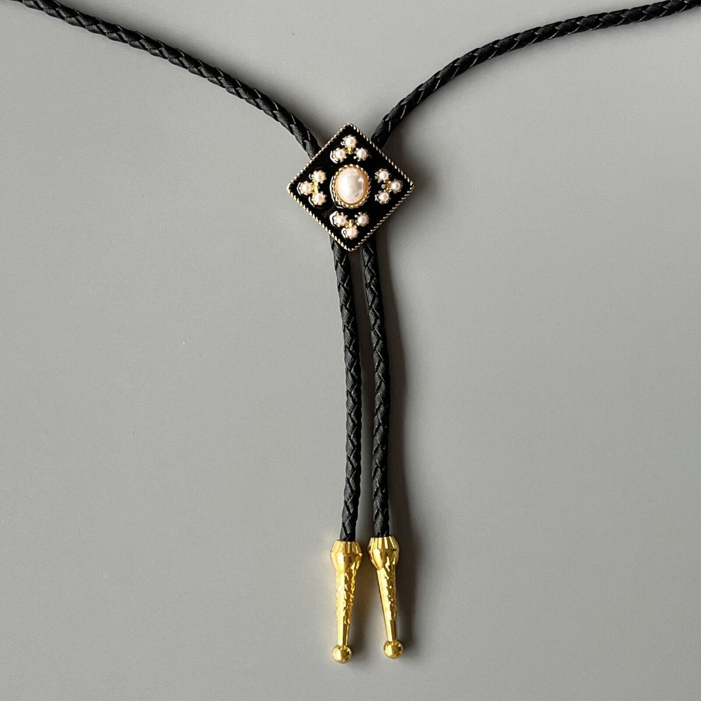 Western Cowboy Pearl Cross Bolo Tie Wedding Gift