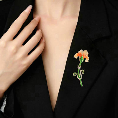 Women's Lovely Enameled Carnation Brooch