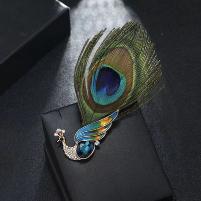 Women's Ethnic Crystal Peacock Eye Feather Brooch