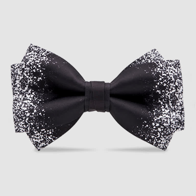 Men's Black White Resplendent Night Sky Bow Tie