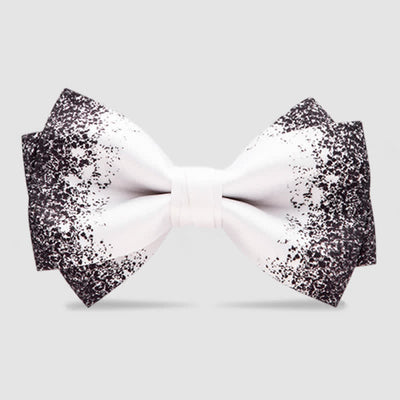 Men's Black White Resplendent Night Sky Bow Tie