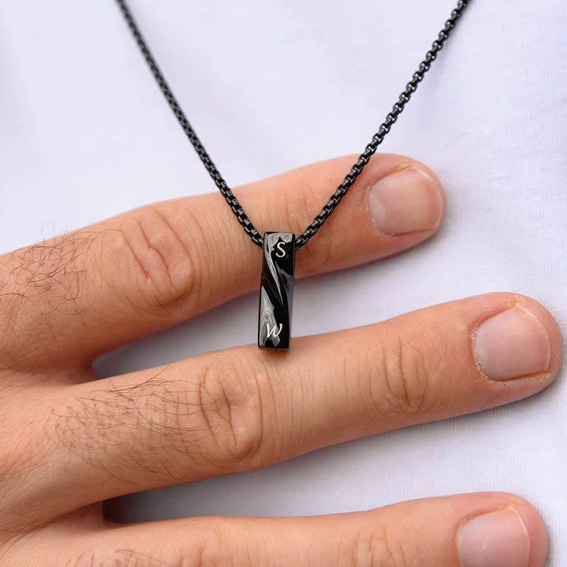 Chic Custom Name Twist Pendant Necklace