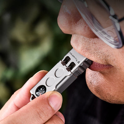 2-in-1 EDC-Tool Dual Tube High Decibel Survival Compass&Whistle - image 4