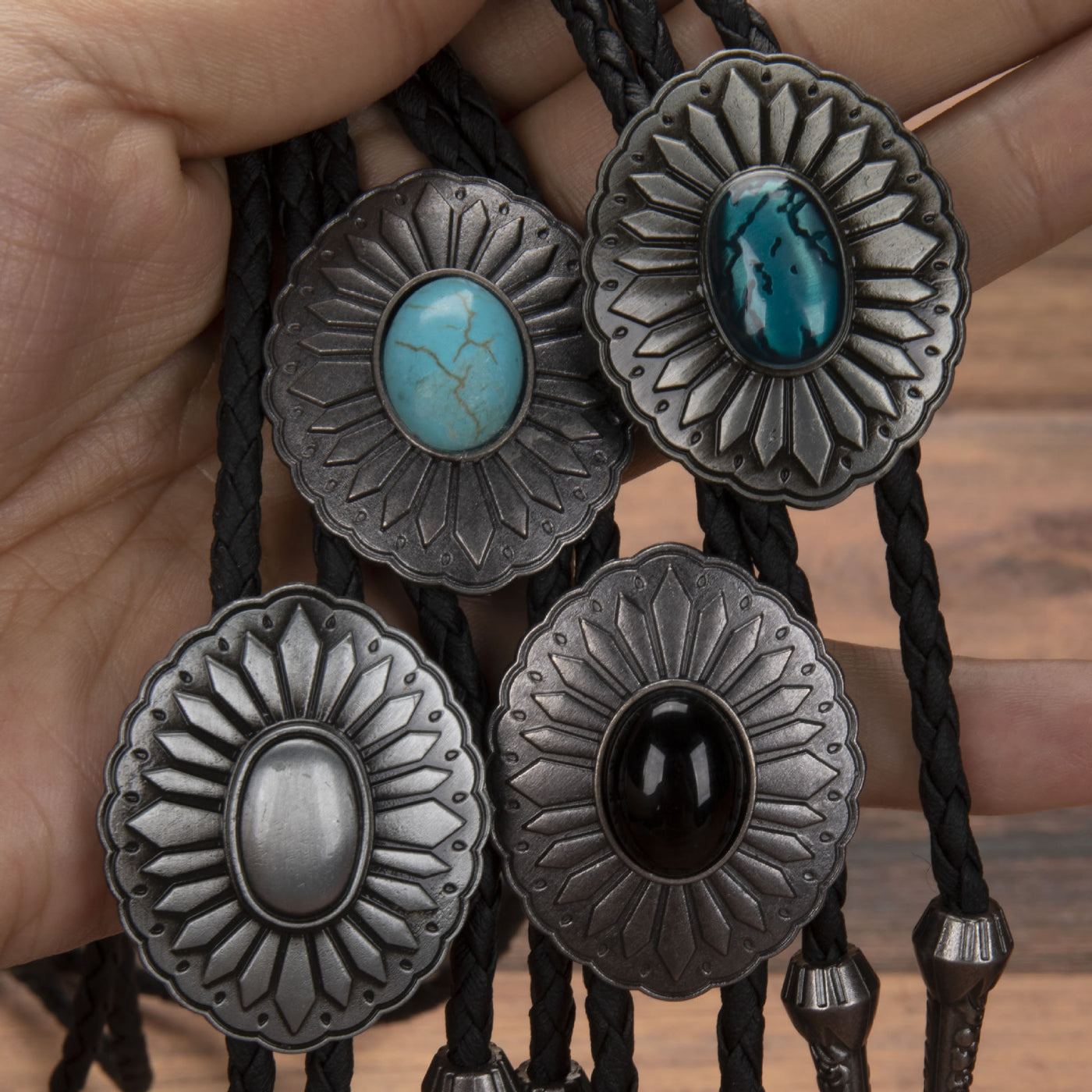 Exquisite Silver Oval Plate Turquoise Pendant Bolo Tie - image 1