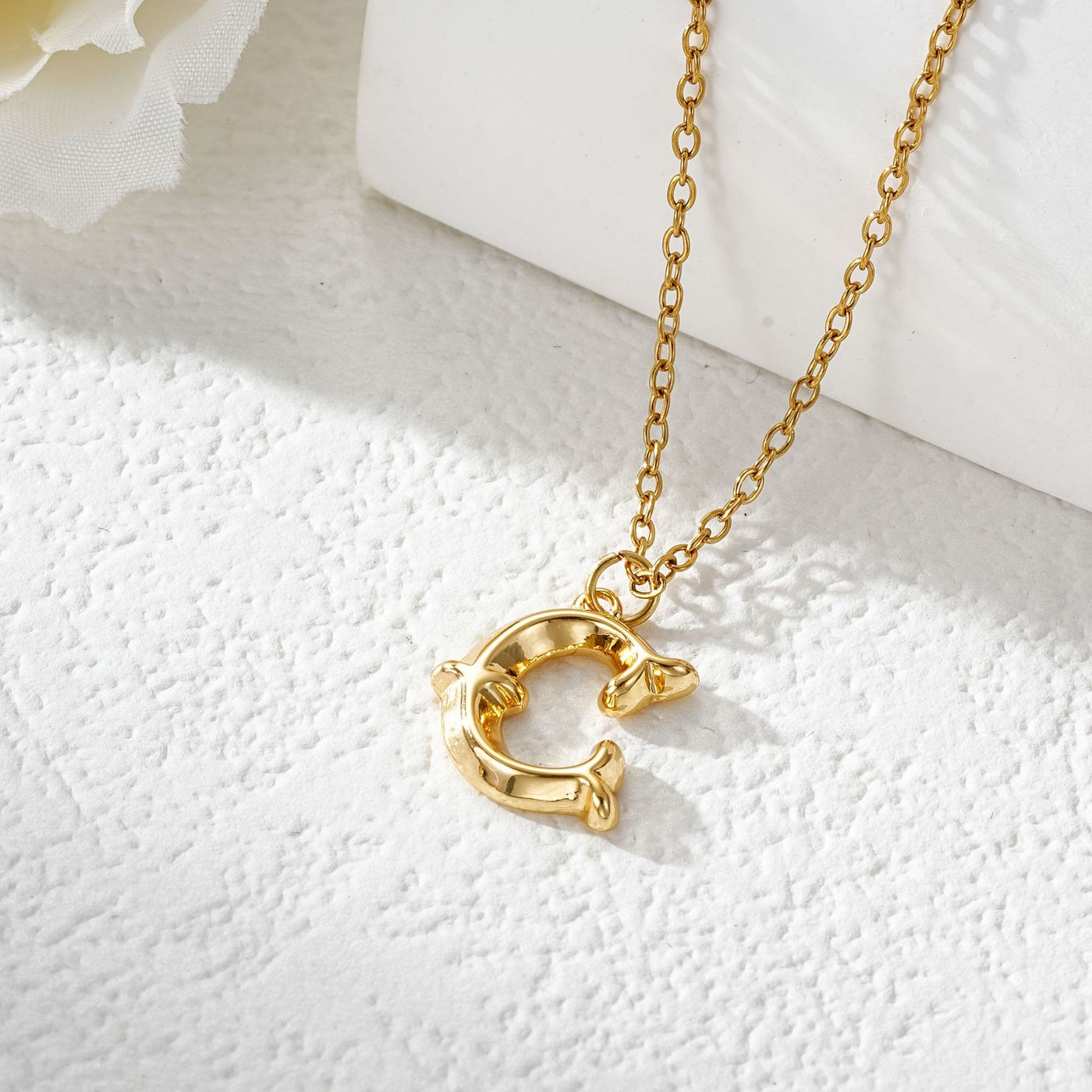 Elegant Golden & Sliver Letter Pendant Women's Necklace - Golden - C - image 4