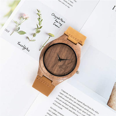 Men's Retro Carved Deer Dial Bamboo Wooden Watch