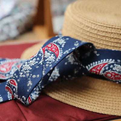 Men's Vivacious Classic Paisley Necktie